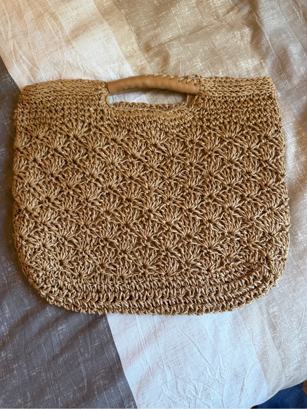 Woven Straw Tote in Tan